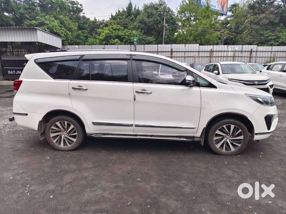Toyota Innova Crysta 2.4 Z 7 Str, 2022, Diesel