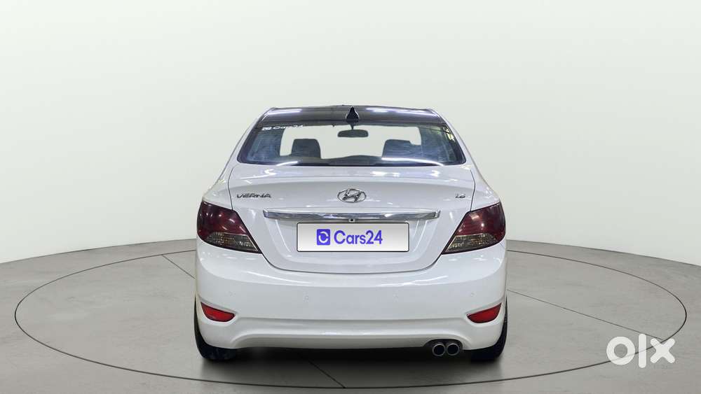 Hyundai Verna 1.6 Ex Vtvt, 2013, Petrol