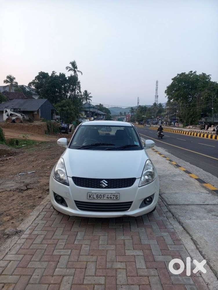 Maruti Suzuki Swift, 2013, Petrol