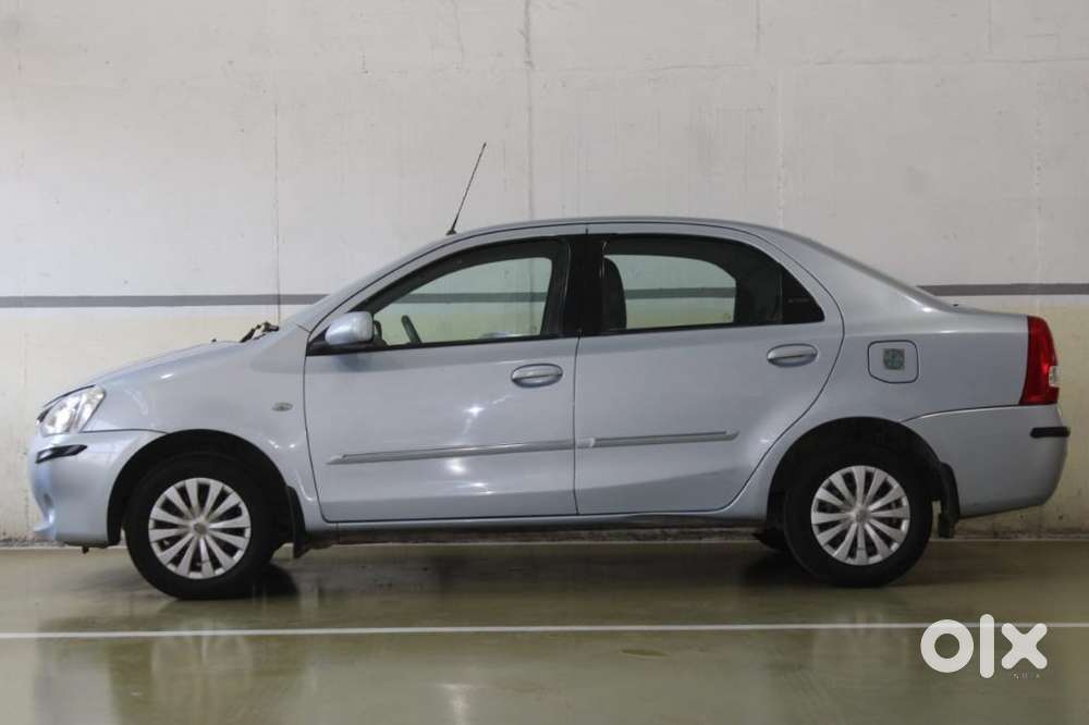 Toyota Etios 2010-2012 G, 2011, Petrol