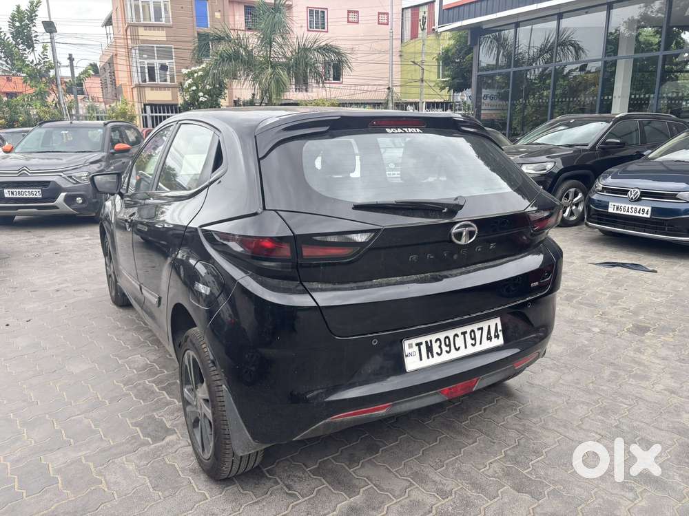 Tata Altroz 1.2 Xz Plus Dark Edition, 2022, Petrol