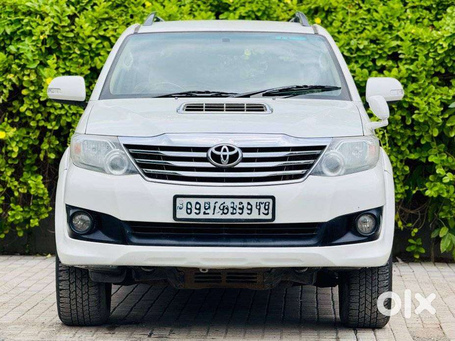 Toyota Fortuner 4x2 At, 2014, Diesel
