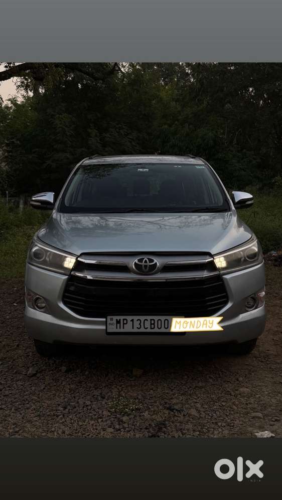 Toyota Innova Crysta Diesel 2016