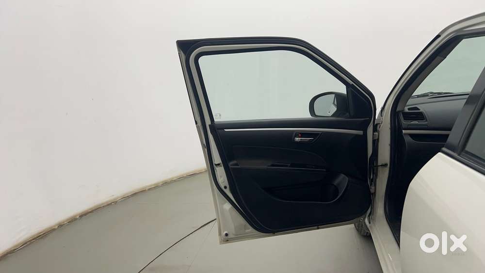 Maruti Suzuki Swift Vvt Vxi, 2012, Petrol