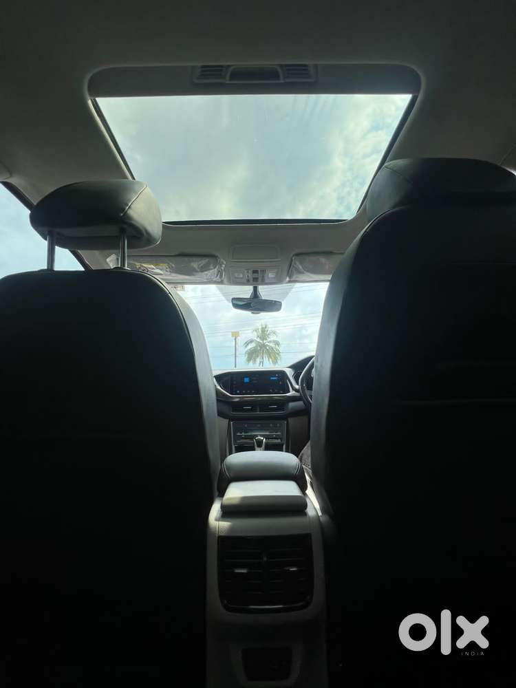 Volkswagen Taigun 1.0 Tsi Topline, 2022, Petrol