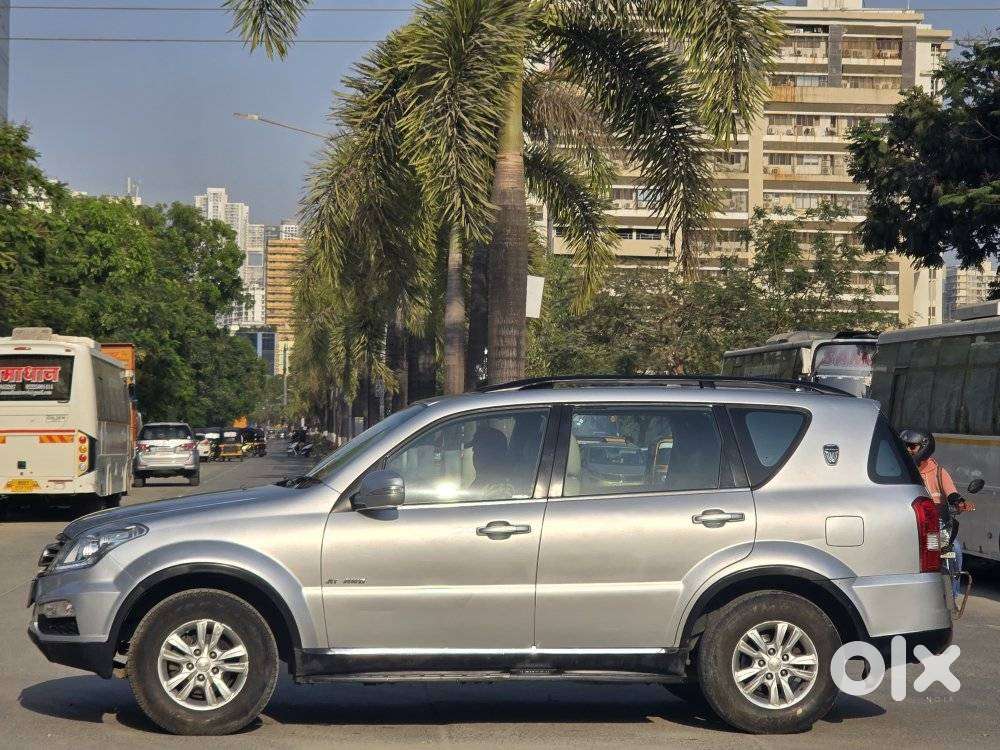 Mahindra Rexton, 2015, Diesel