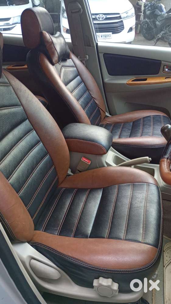 Toyota Innova 2.5 V 7 Str, 2011, Diesel