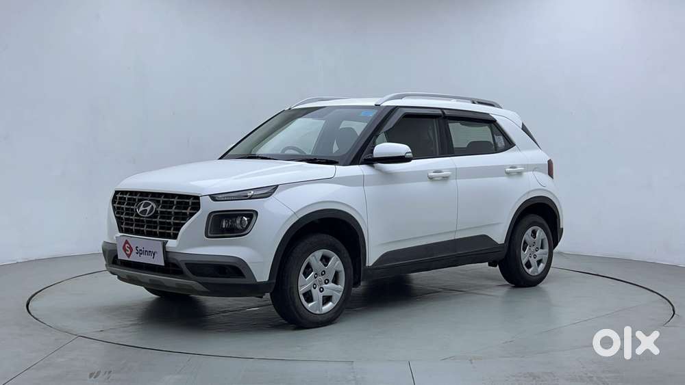 Hyundai Venue 1.2 S Plus, 2020, Petrol