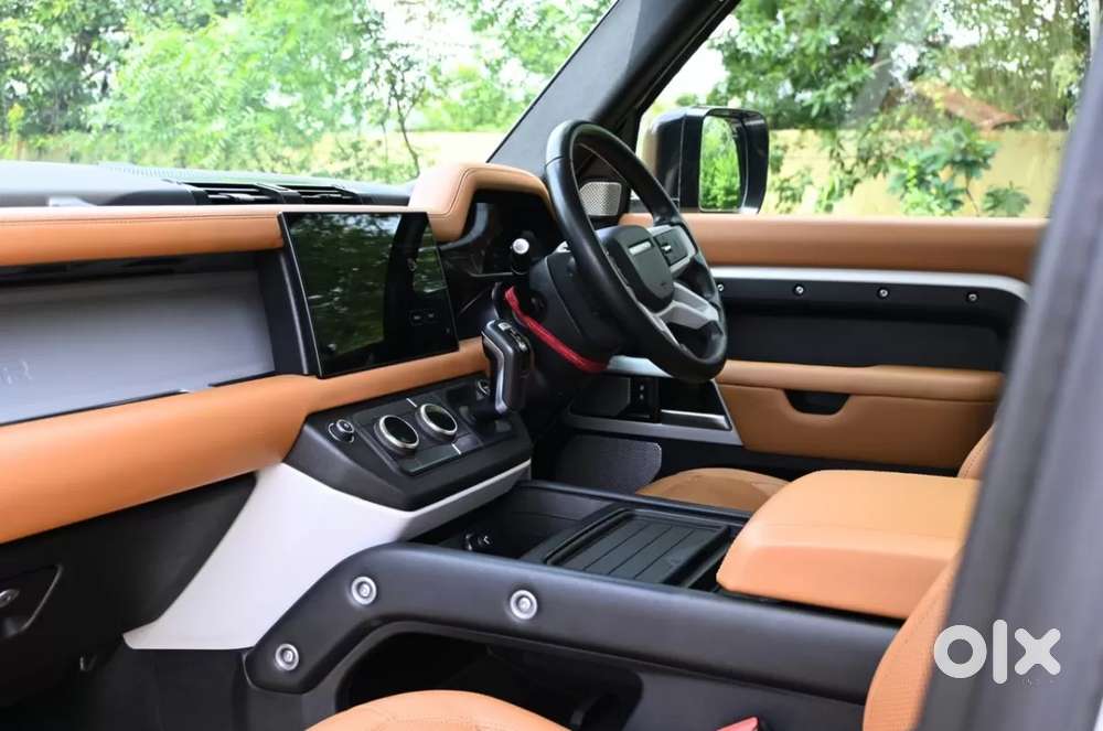Land Rover Defender, 2023, Petrol