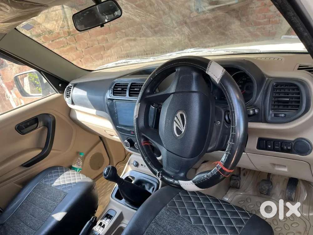 Mahindra Tuv 300 2017 Diesel 60000 Km Driven