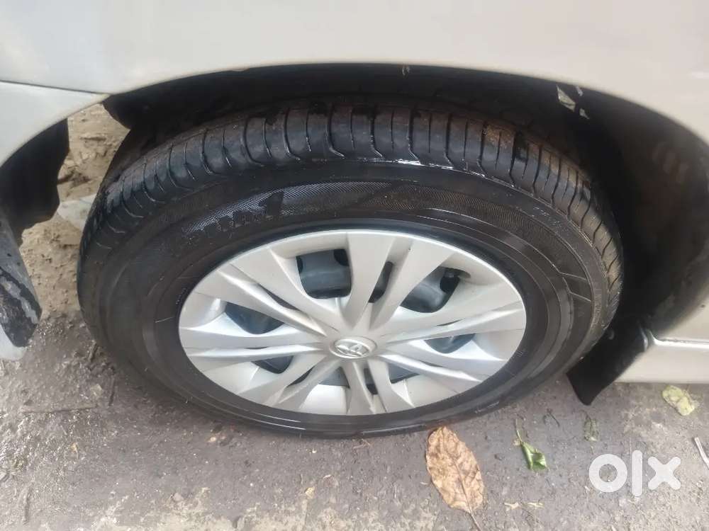 4 Tyre Almost New