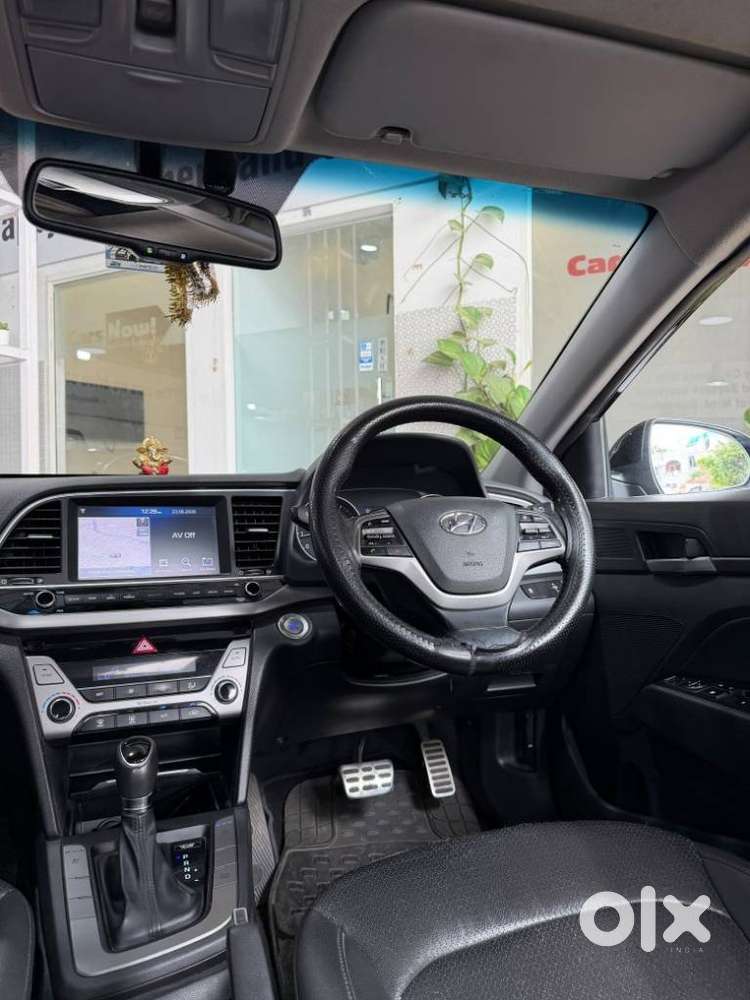 Hyundai Elantra 2.0 Sx Option, 2016, Petrol