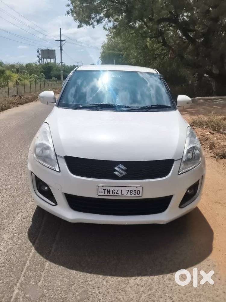 Maruti Suzuki Swift Vxi With Abs, 2016, Petrol
