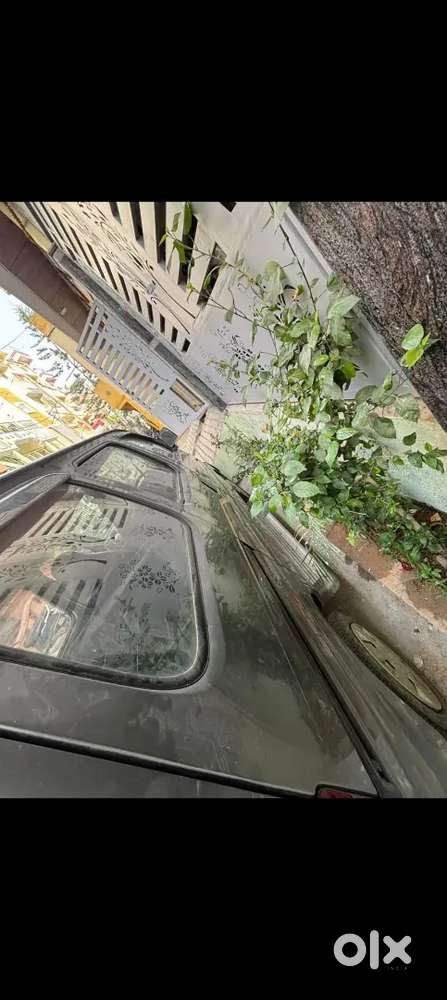 Maruti Suzuki Eeco 2011 Petrol Well Maintained