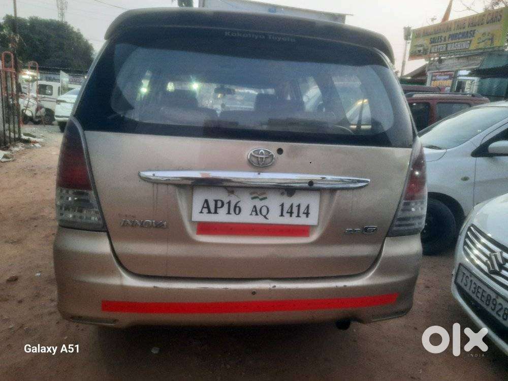 Toyota Innova 2.5 G (diesel) 8 Seater, 2005, Diesel