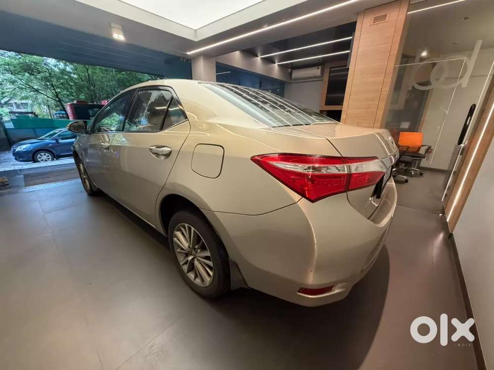 Toyota Corolla Altis 1.8 G, 2014, Petrol