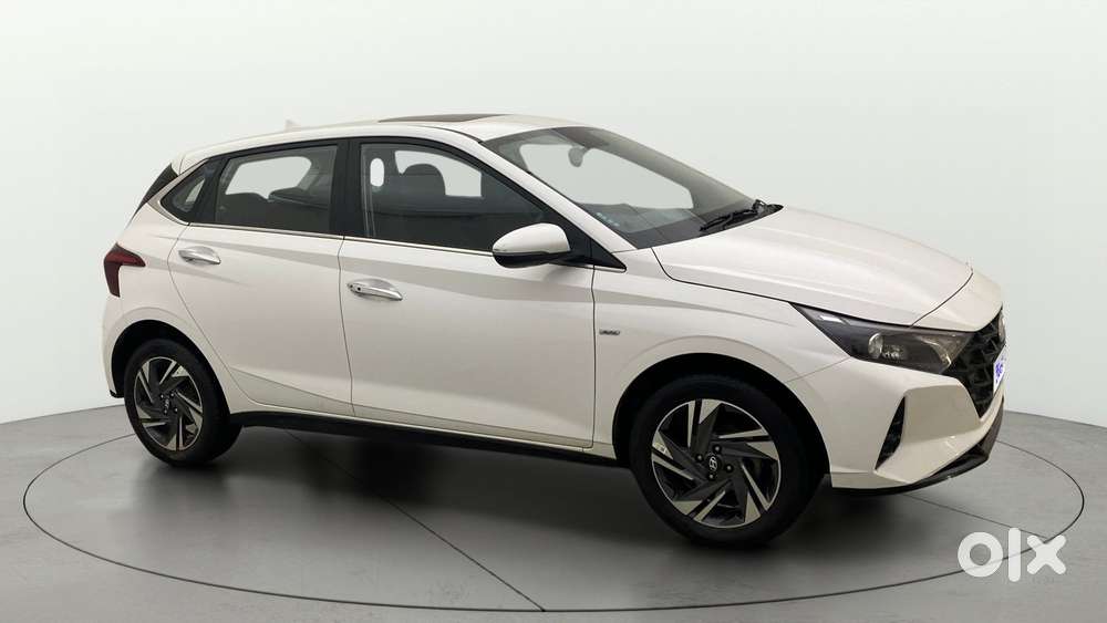 Hyundai New I20 1.2 Asta (o) Ivt, 2023, Petrol