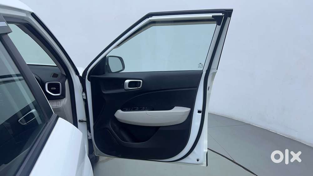 Hyundai Venue Sx, 2023, Petrol