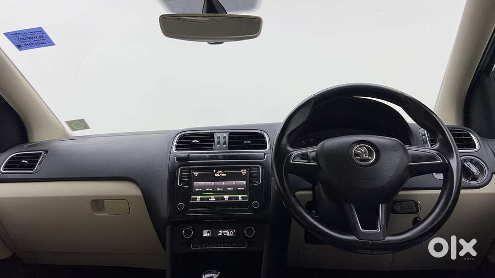 Skoda Rapid 1.6 Mpi At Style, 2018, Petrol