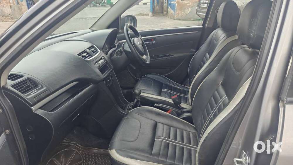 Maruti Suzuki Swift Vxi + Manual, 2013, Petrol