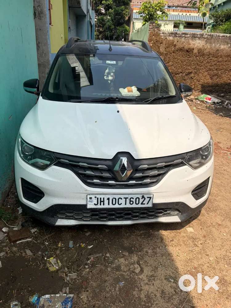 Renault Triber 2023 Petrol Well Maintained