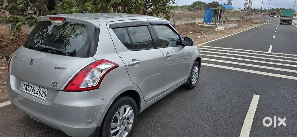 Maruti Suzuki Swift Zxi, 2015, Petrol