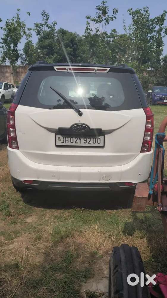 Mahindra Xuv500 Model 2015