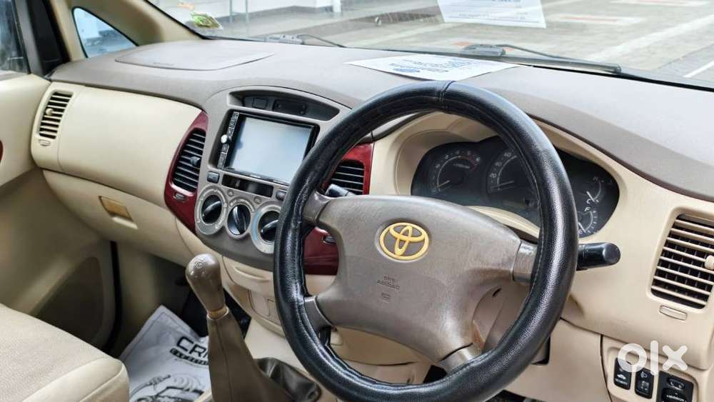 Toyota Innova 2.5 V 7 Str, 2007, Diesel