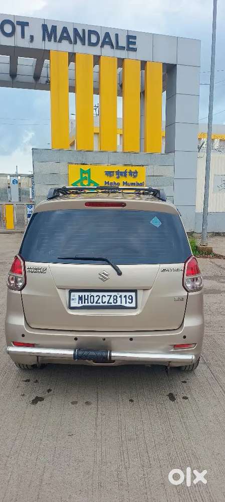 Maruti Suzuki Ertiga 1.5 Zxi 2013