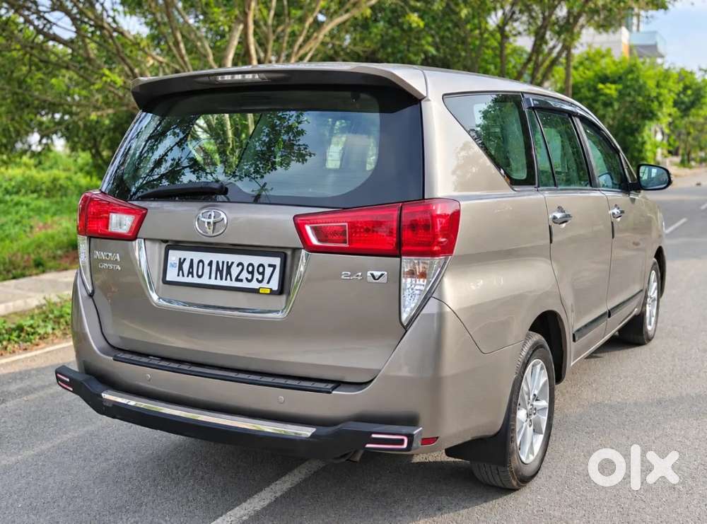 Toyota Innova Crysta 2.4 V 7 Str, 2019, Diesel