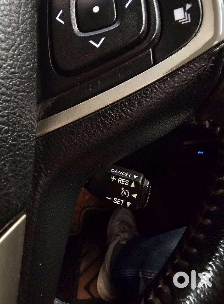 Toyota Innova Crysta Zx 2.4 Diesel 7 Seater, 2016, Diesel