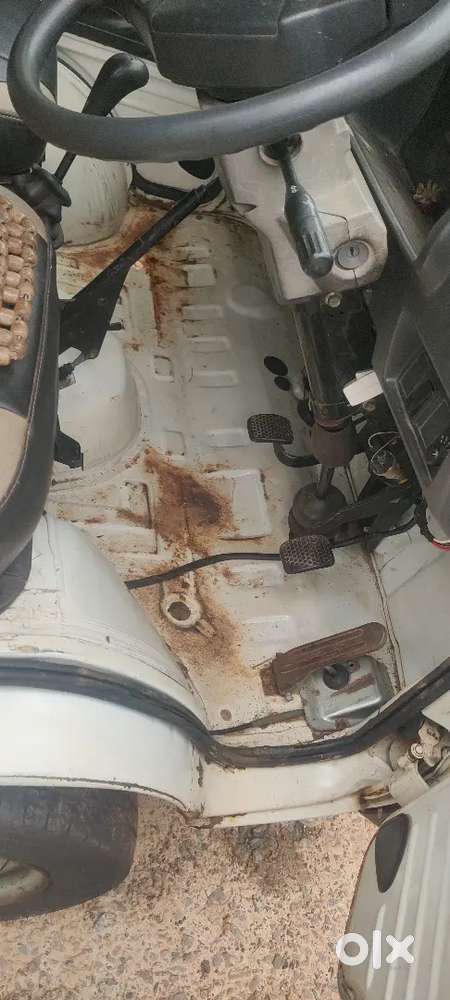Maruti Suzuki Omni 2012 Petrol