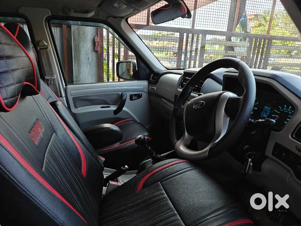 Mahindra Scorpio S10 2016 Model