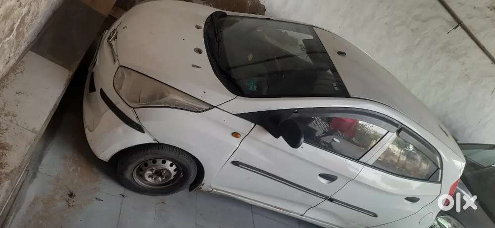 Hyundai Eon 2016 Petrol 83000 Km Driven