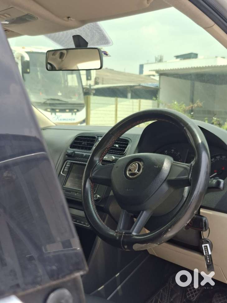 Skoda Rapid 1.0 Tsi Active, 2021, Petrol