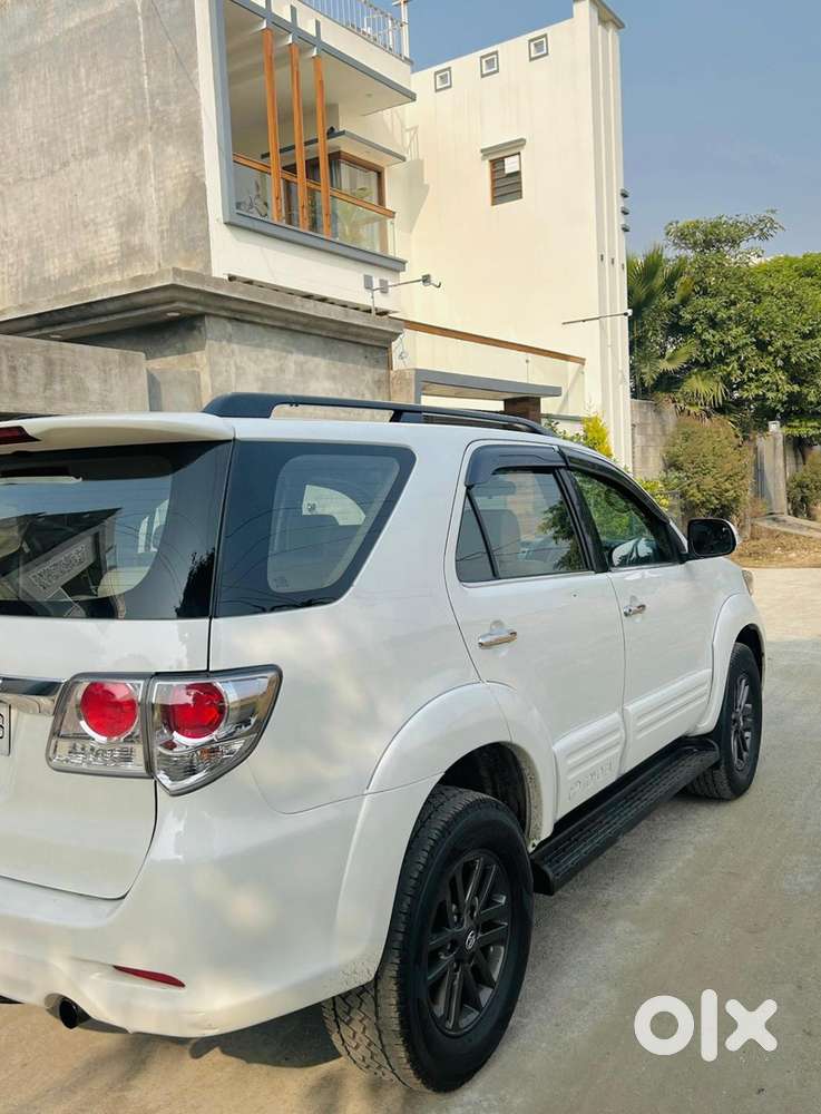 Toyota Fortuner 2013 Diesel Well Maintained