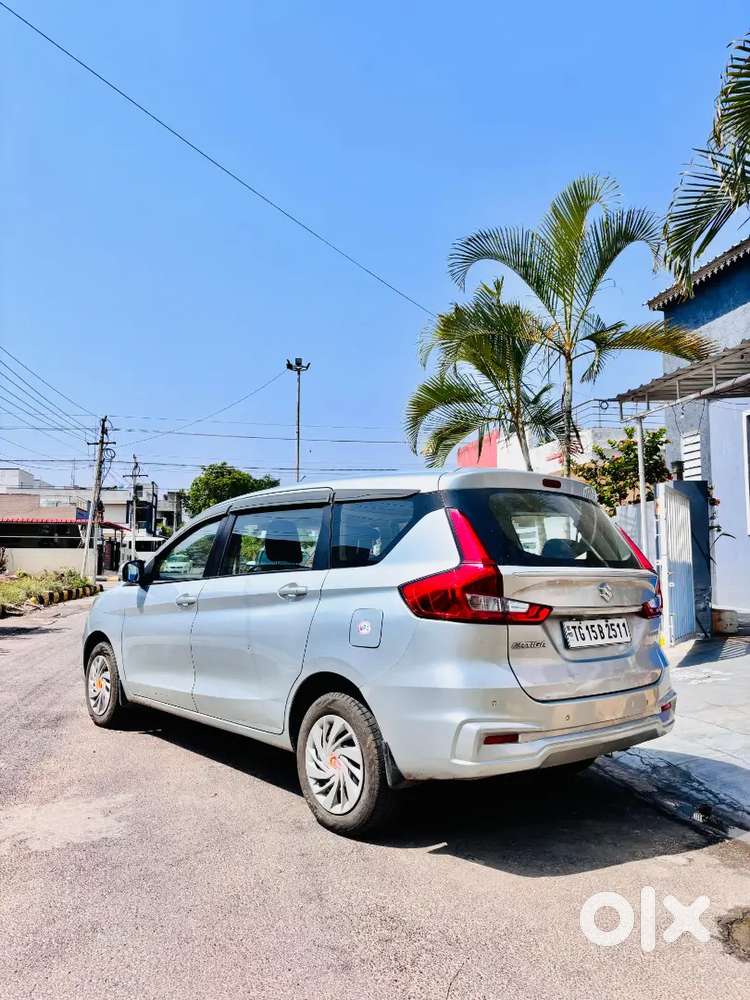 Maruti Suzuki Ertiga 2024 Petrol 62500 Km Driven