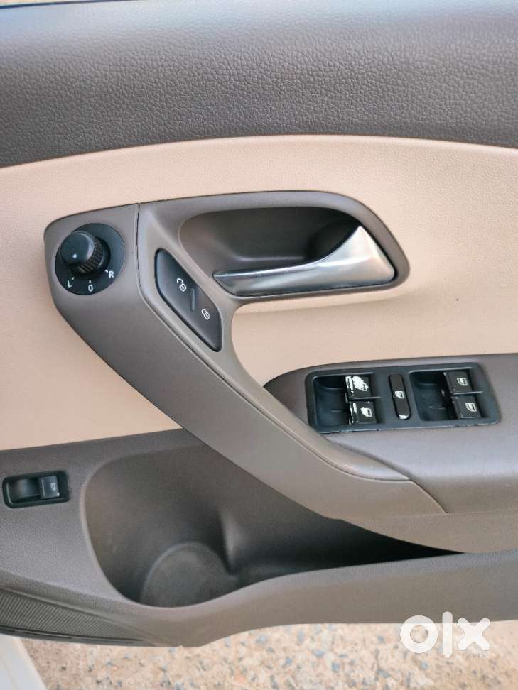 Volkswagen Vento 2010-2013 Diesel Highline, 2012, Diesel