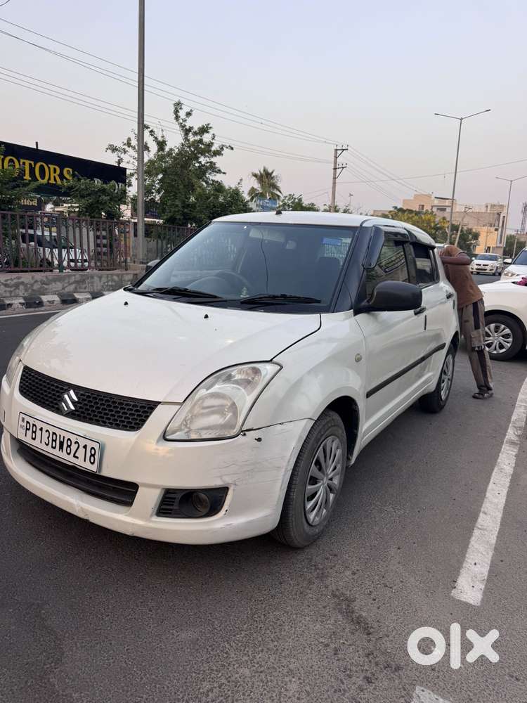 Maruti Suzuki Swift 2004-2010 Vxi Bsiii, 2010, Petrol