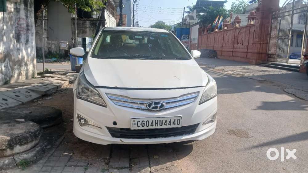 Hyundai Verna Fluidic 1.6 Vtvt Sx, 2015, Petrol