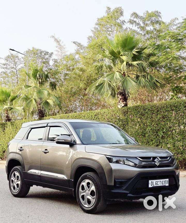 Maruti Suzuki Brezza 1.5 Lxi Smart Hybrid, 2024, Cng & Hybrids