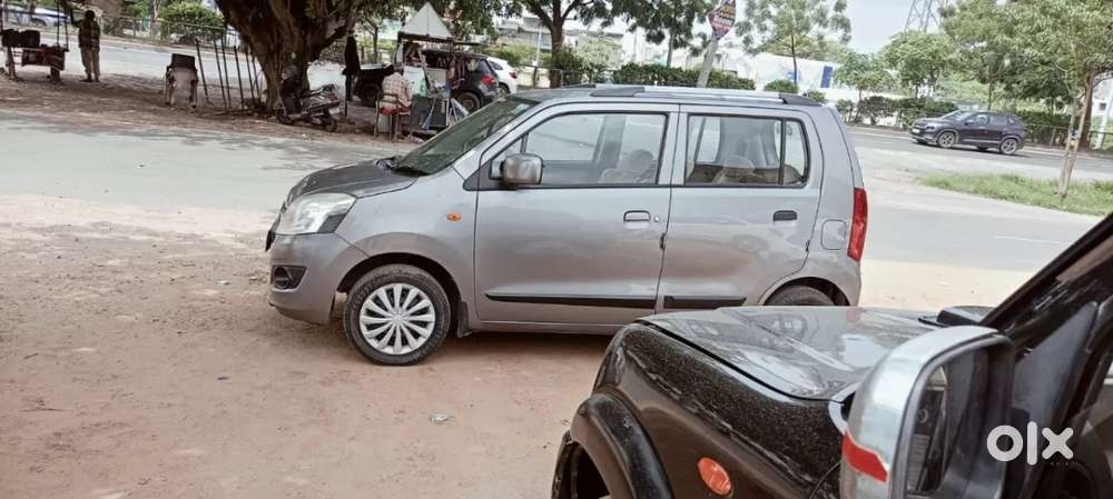Maruti Suzuki Wagon R 1.0 Vxi Amt, 2017, Petrol