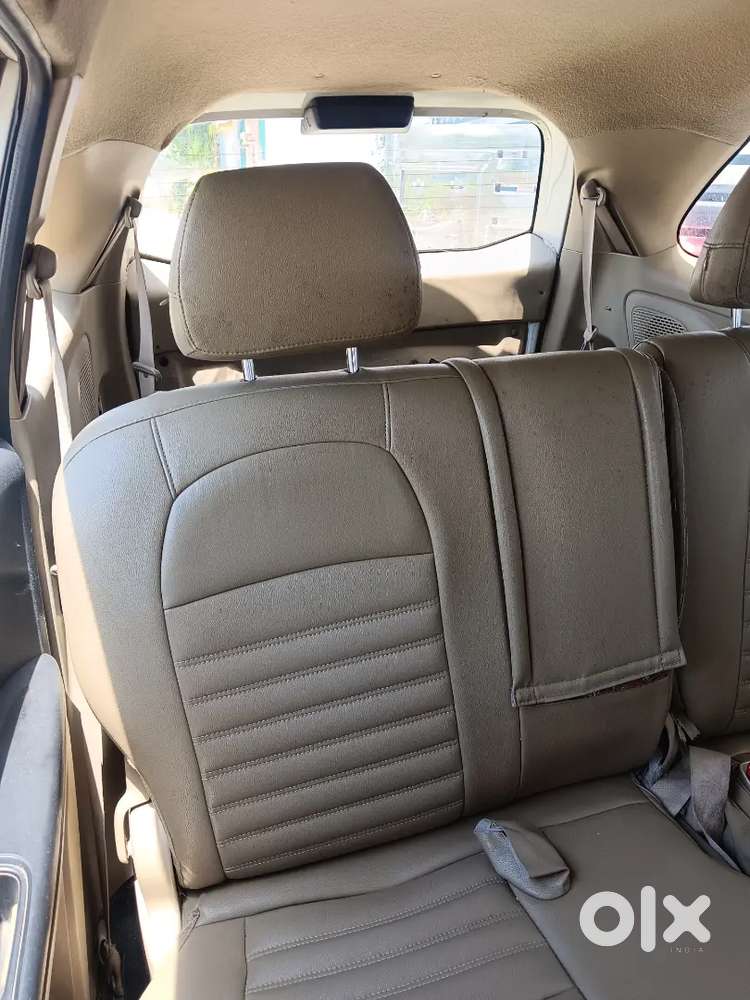 Honda Mobilio 2015 Petrol 99876 Km Driven.