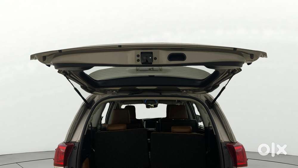 Toyota Innova Crysta 2.8 Zx At, 2018, Diesel