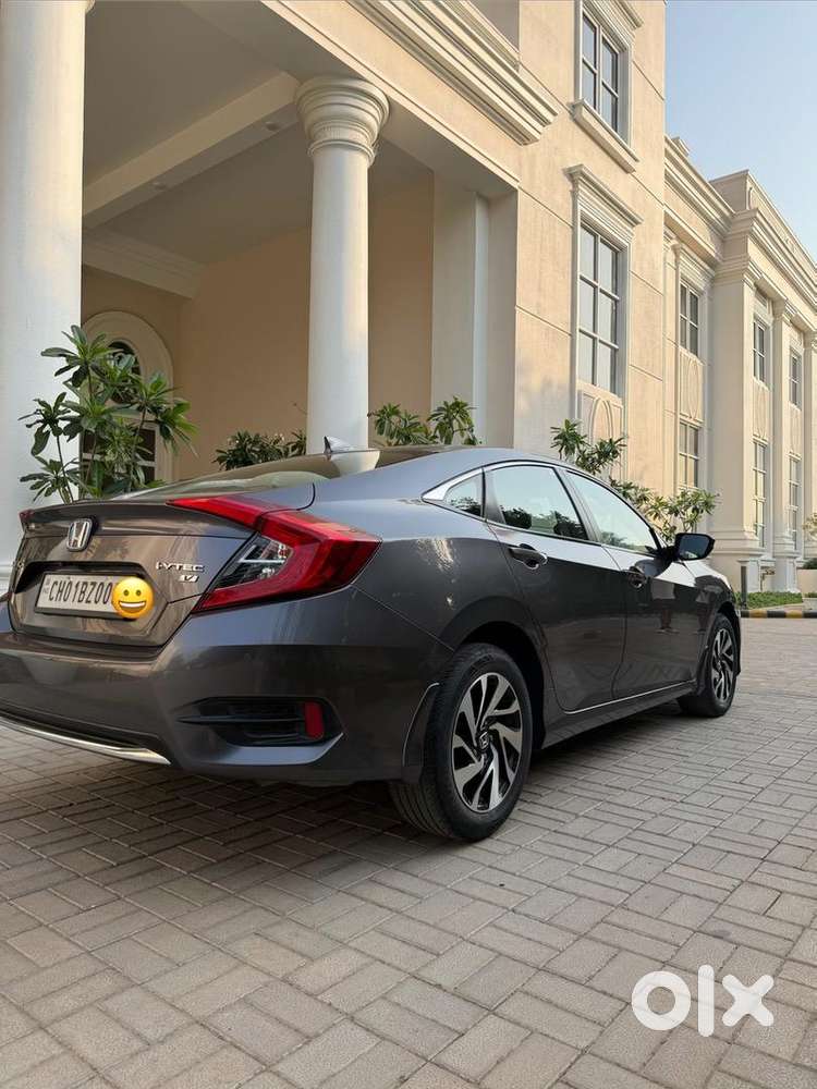 Honda Civic 2019 22500km Petrol