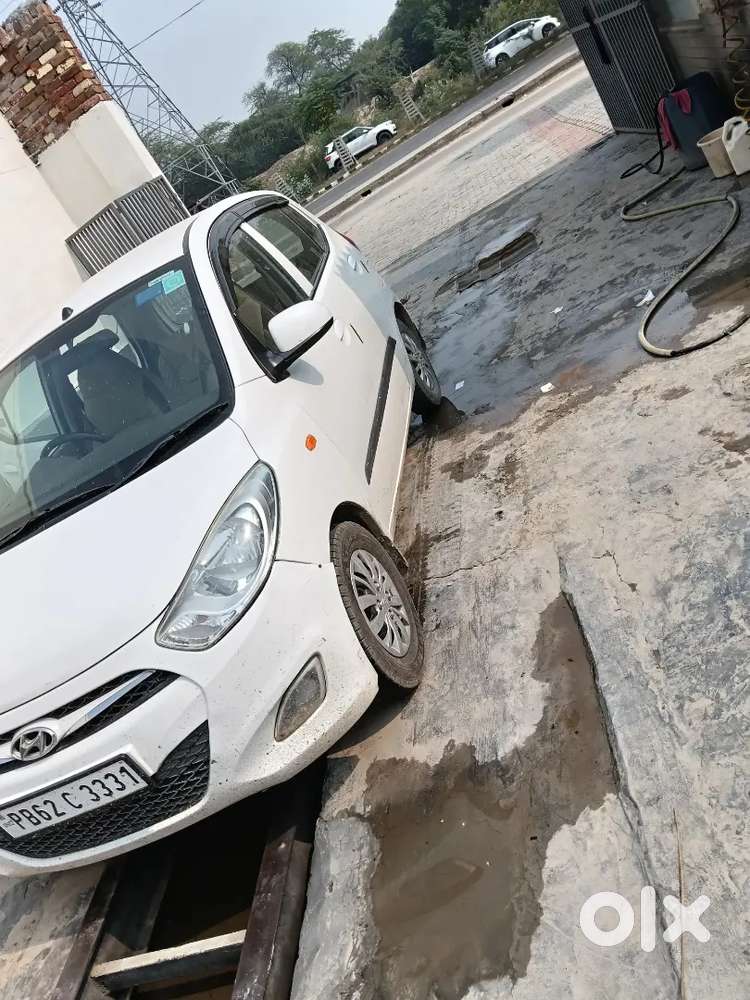 2014 Hyundai I10 Sportz Petrol