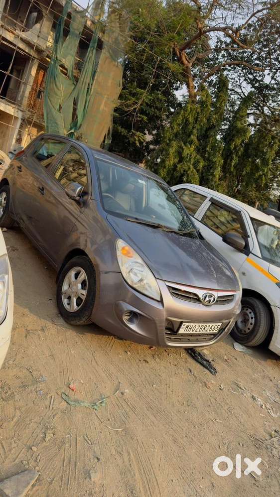 Hyundai I20 2011 Petrol Well Maintained, I Have To Buy New Car