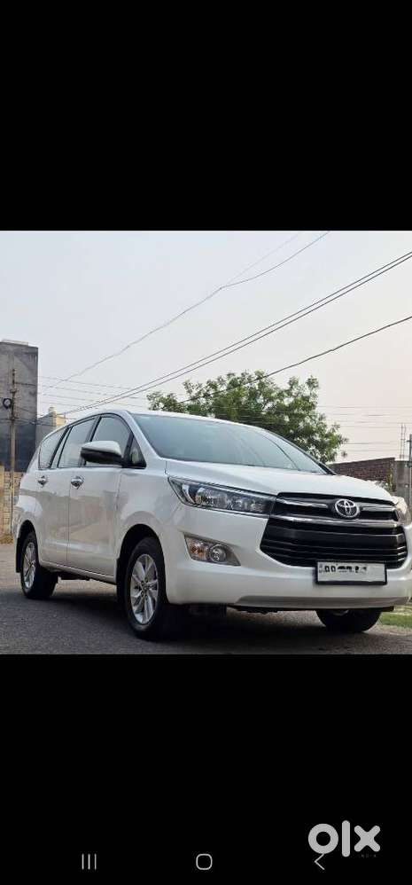 Toyota Innova Crysta 2.8 Gx At, 2017, Diesel