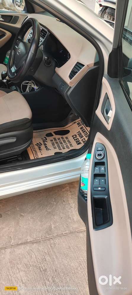 Hyundai Manual 2014 Petrol