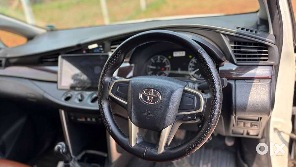 Toyota Innova Crysta 2.4 G Mt, 2018, Diesel
